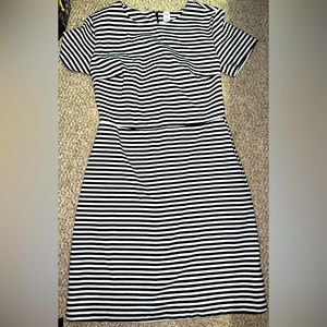 Old navy dress size smal